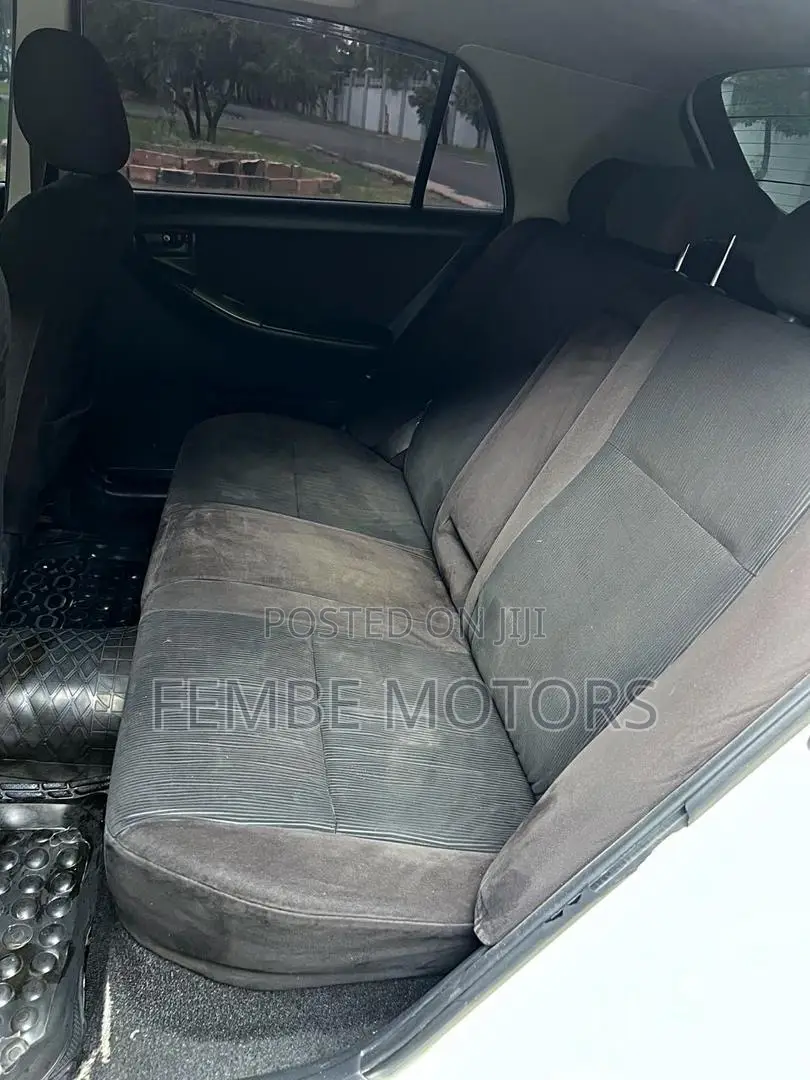 Toyota Corolla RunX 2004 White