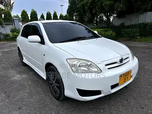Toyota Corolla RunX 2004 White