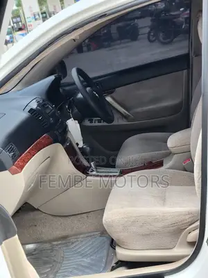 Toyota Premio 2005 White
