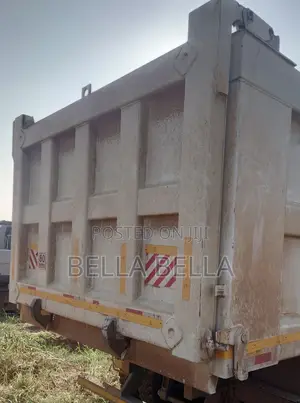 Dump Truck/Tipper(Howo)