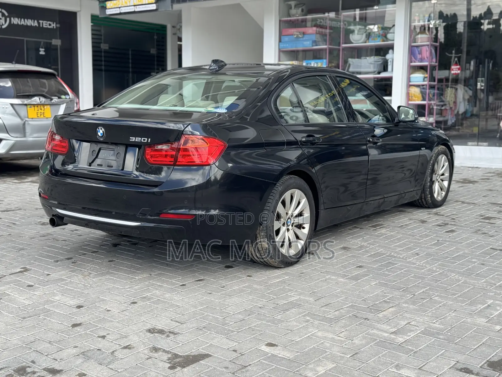 BMW 3 Series 2012 Black