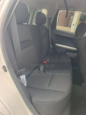 Toyota IST 2004 White