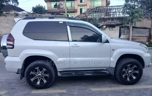 Toyota Land Cruiser Prado 3.4 3dr 2006 White