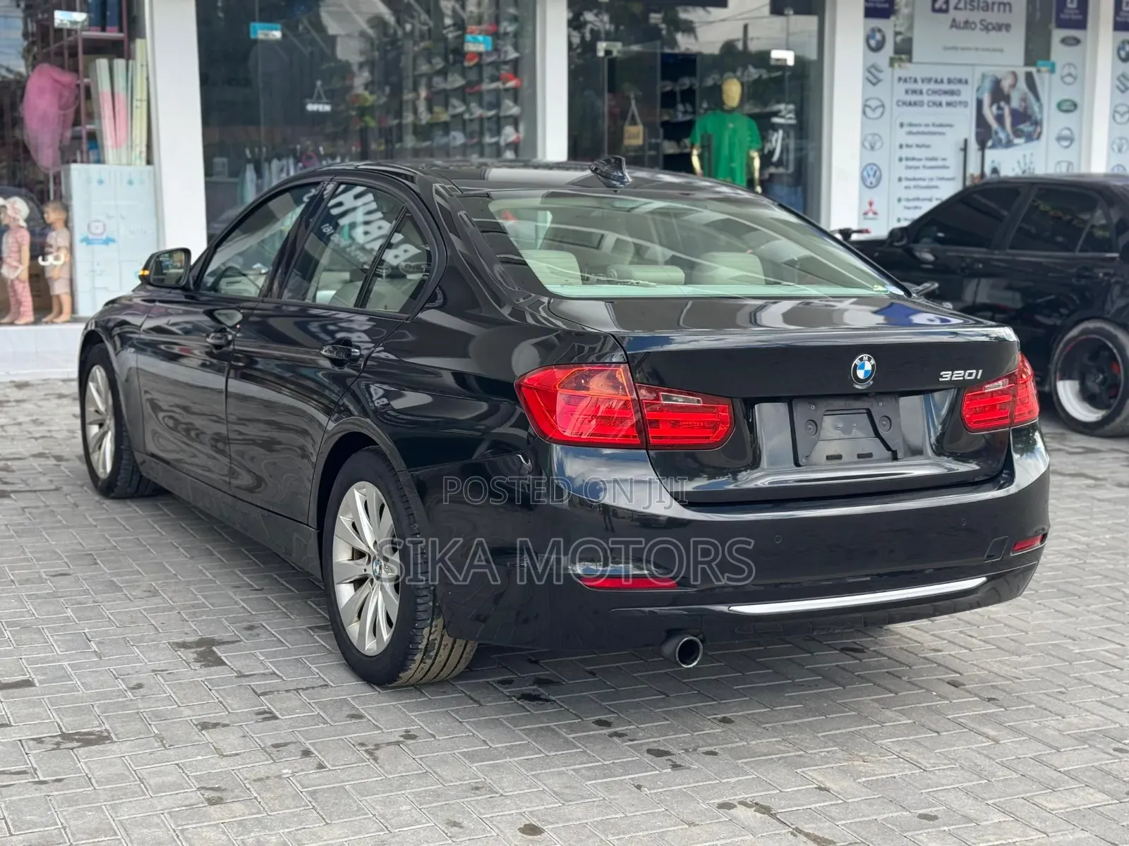 BMW 3 Series 2012 Black