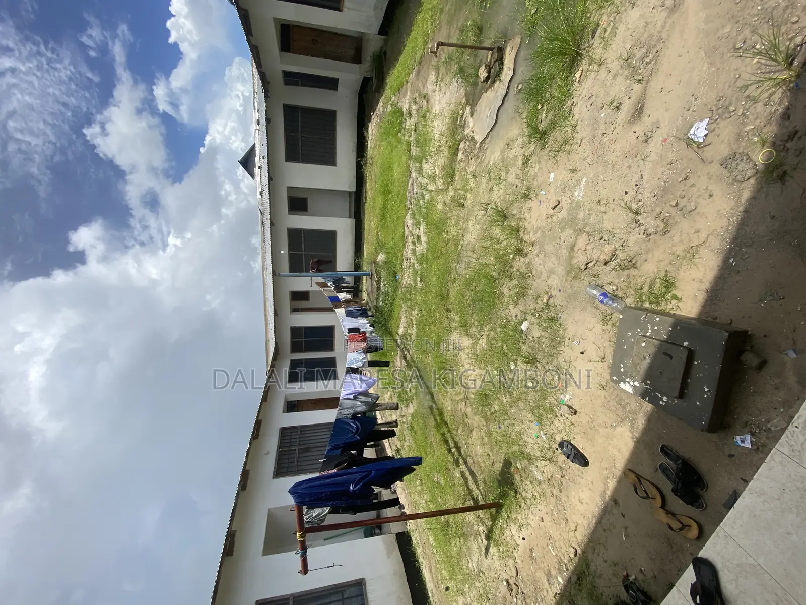 11bdrm House in Mwembe Mdogo, Kigamboni for sale