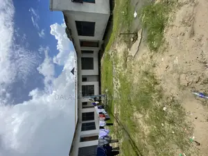 11bdrm House in Mwembe Mdogo, Kigamboni for sale
