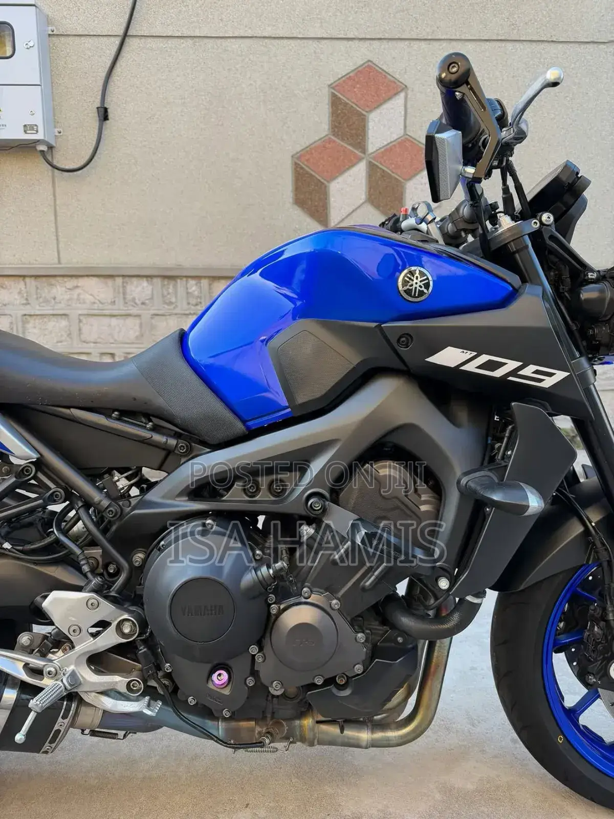 Yamaha 2021 Blue