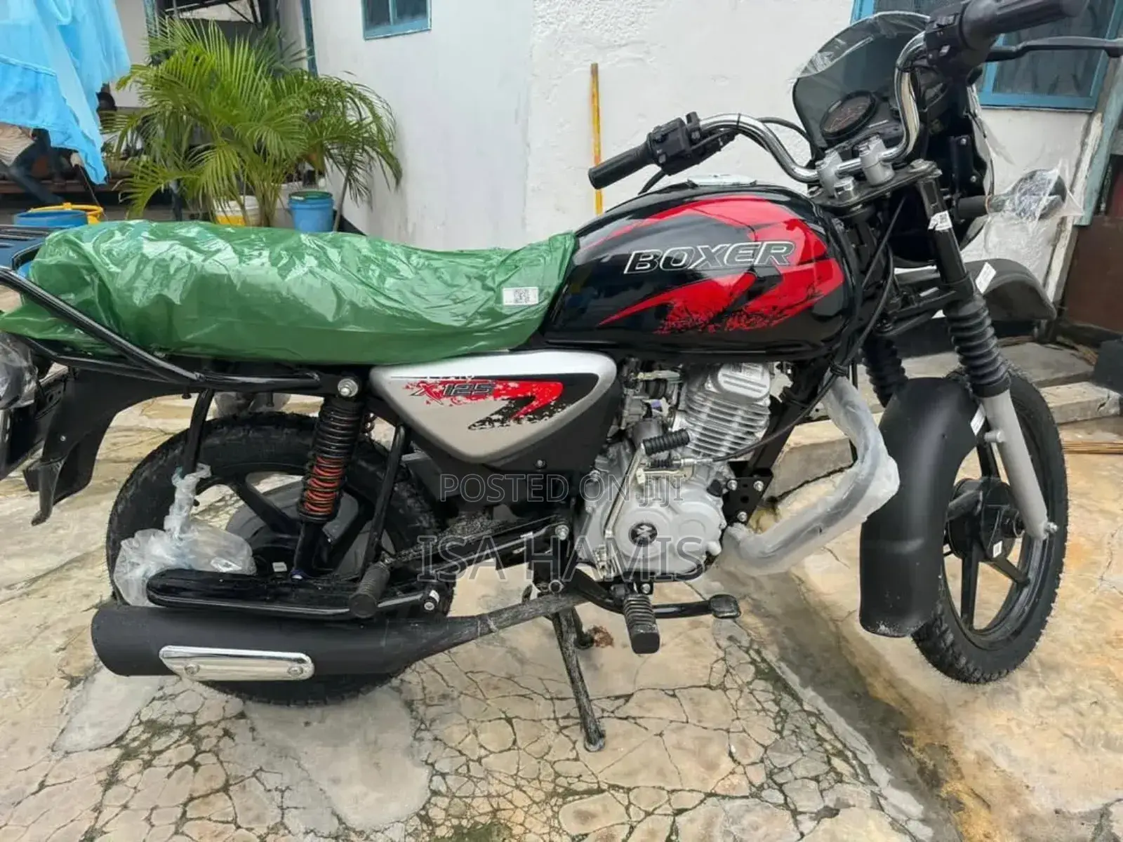 New Bajaj Boxer X125 2024