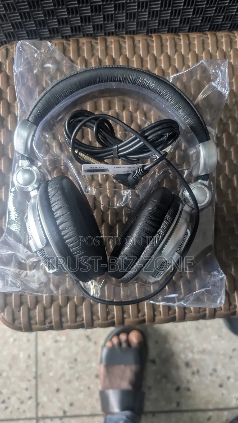 Hpx2000 Behringer Headphone