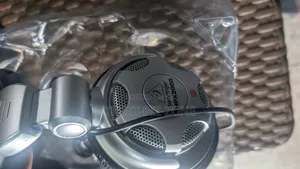 Hpx2000 Behringer Headphone