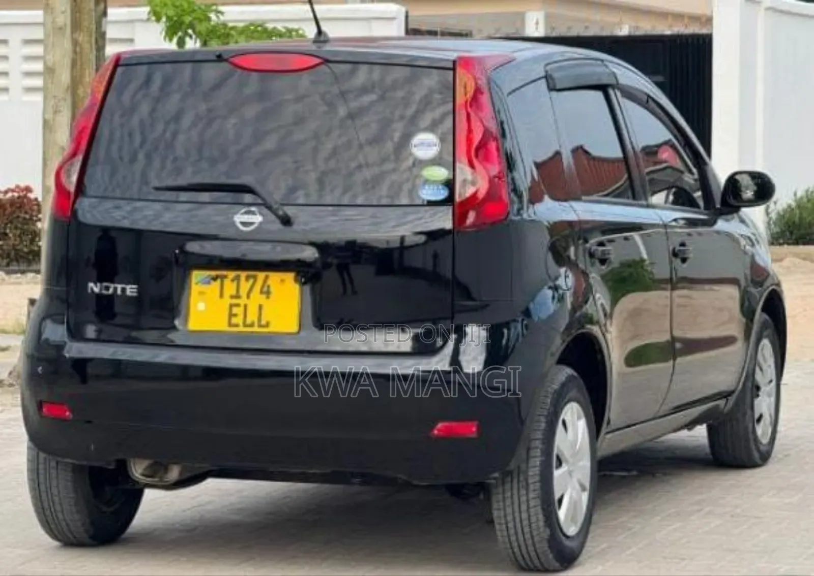 Nissan Note 2011 Black