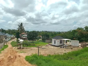 Kiwanja Goba SQM 400 Karibu Na Lami