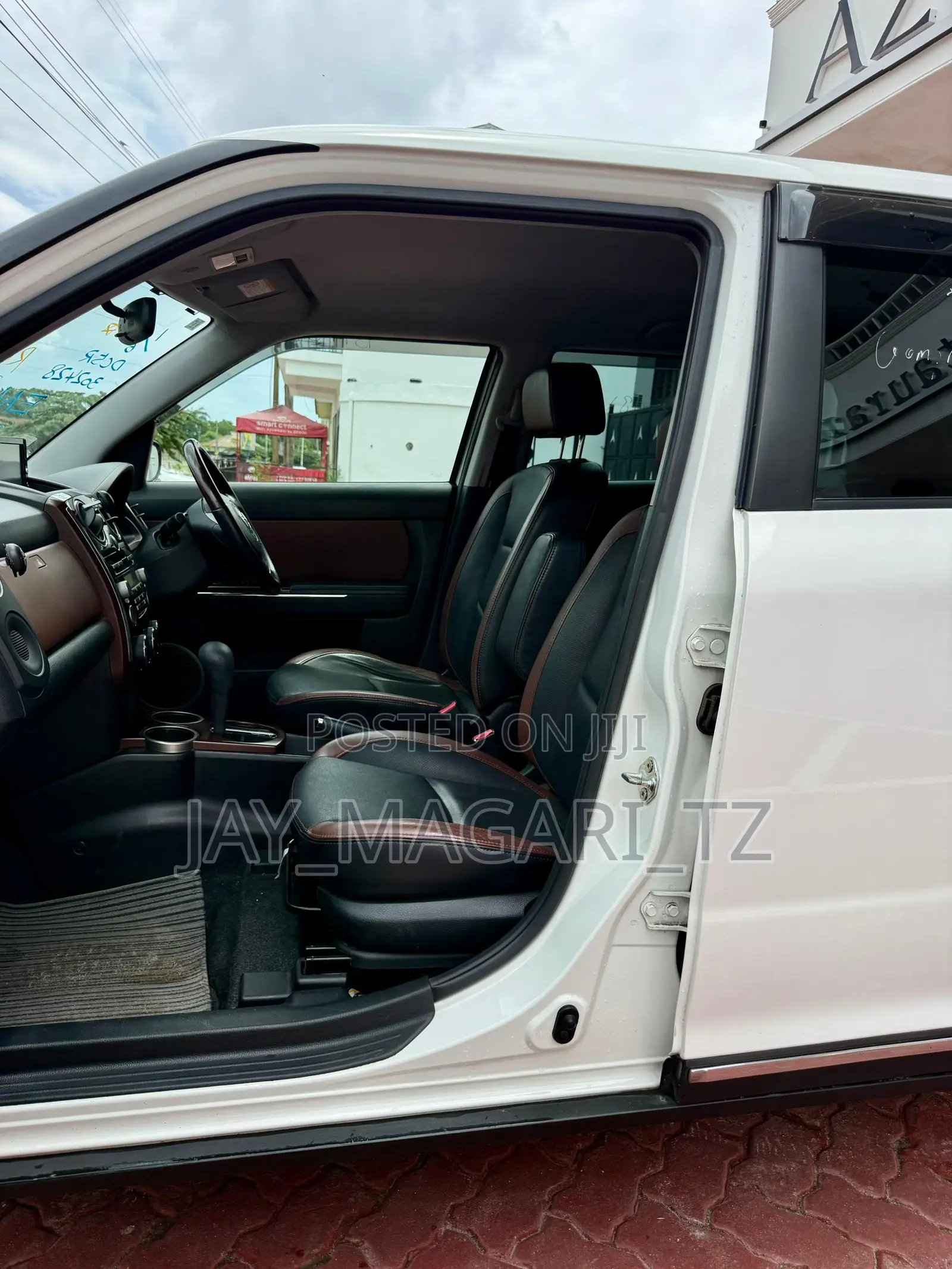 Mazda Verisa 2008 White