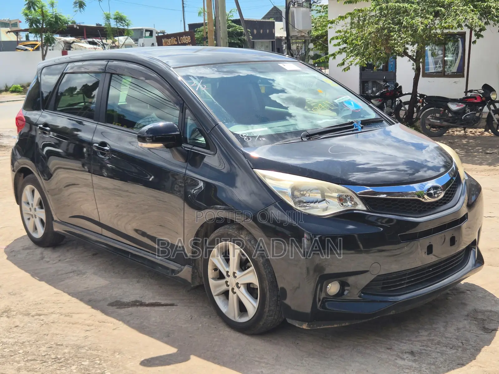 Subaru Trezia 2013 Black