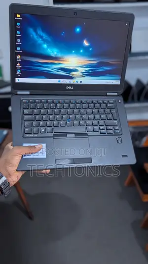 Laptop Dell Latitude 7450 8GB Intel Core i5 HDD 500GB