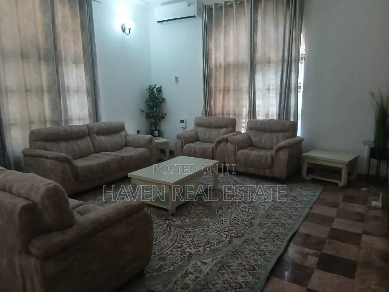 4bdrm Villa in Mikocheni for rent