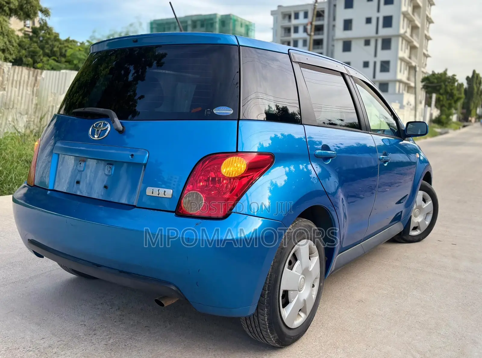 Toyota IST 2003 Blue