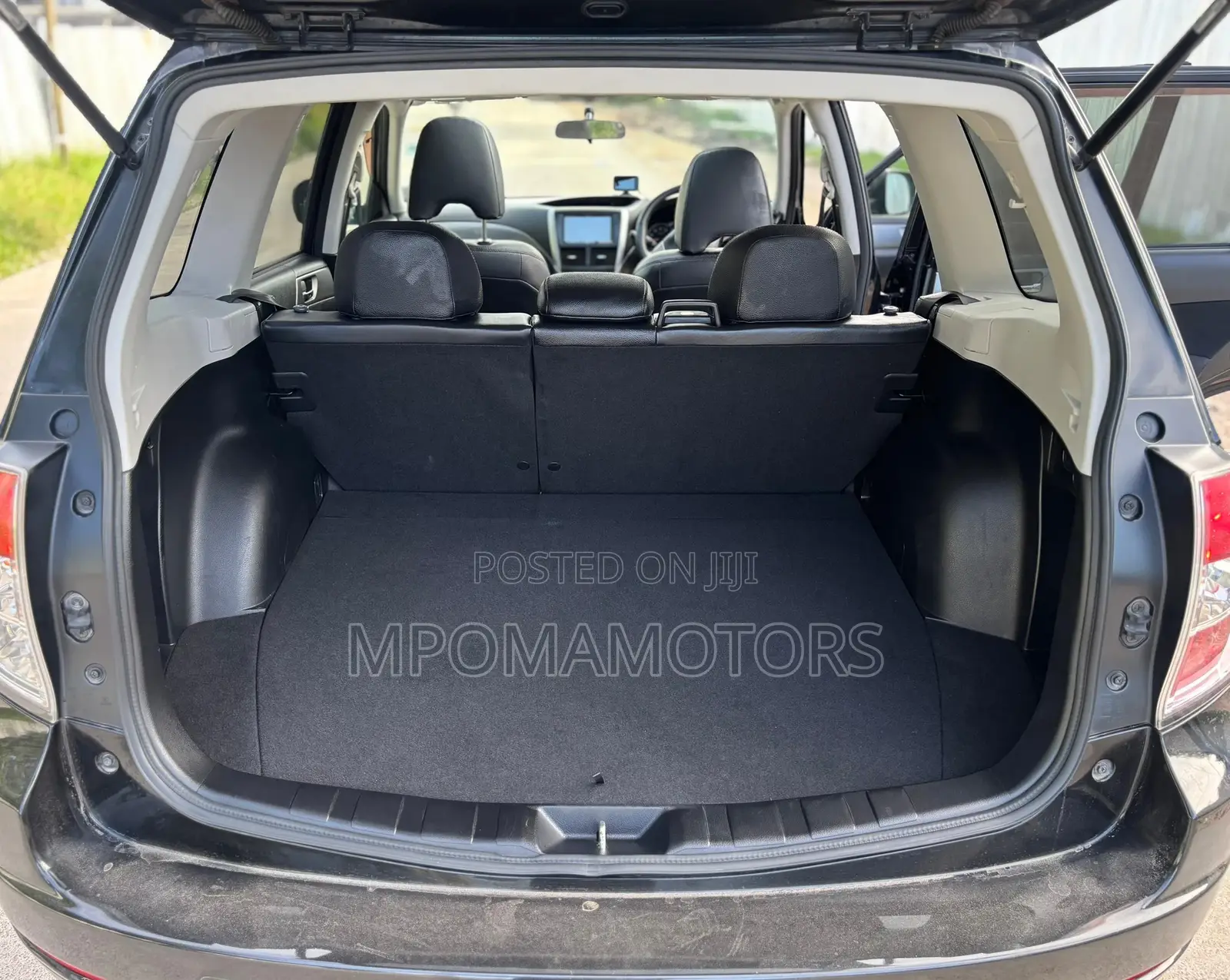 Subaru Forester 2.0D X 2011 Black