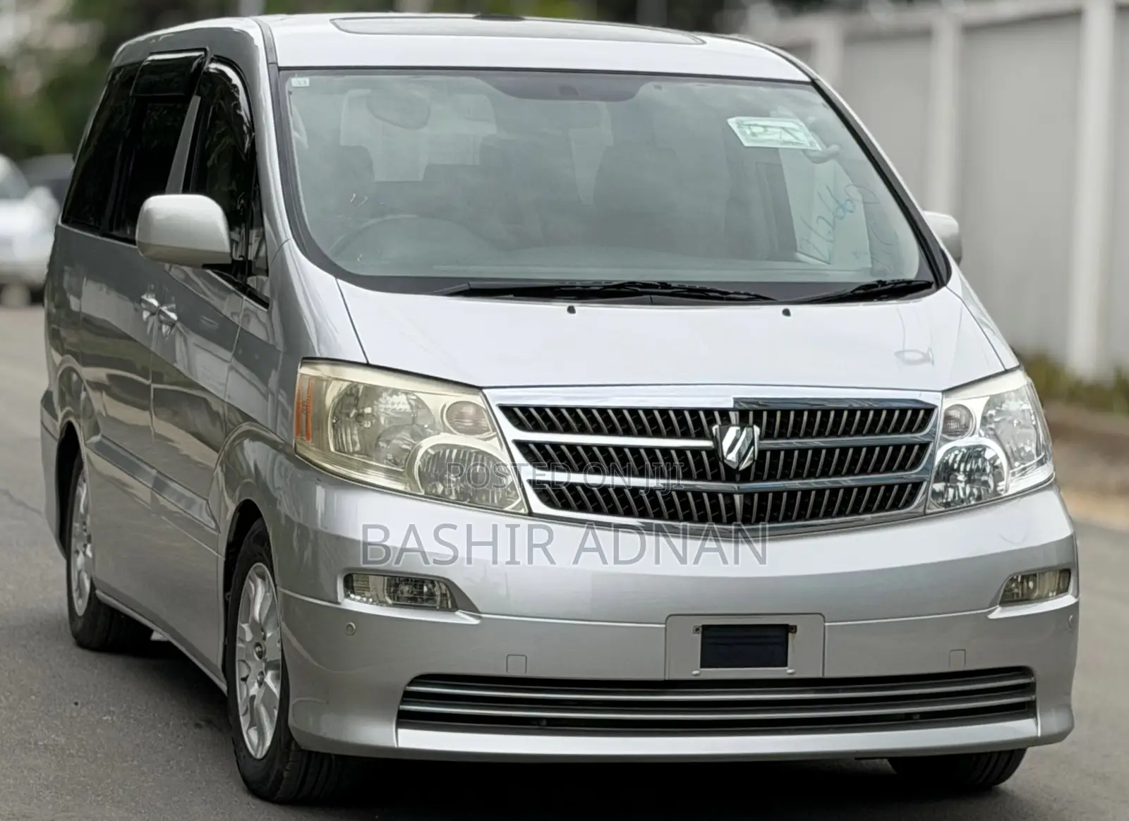 Toyota Alphard 2004 Silver