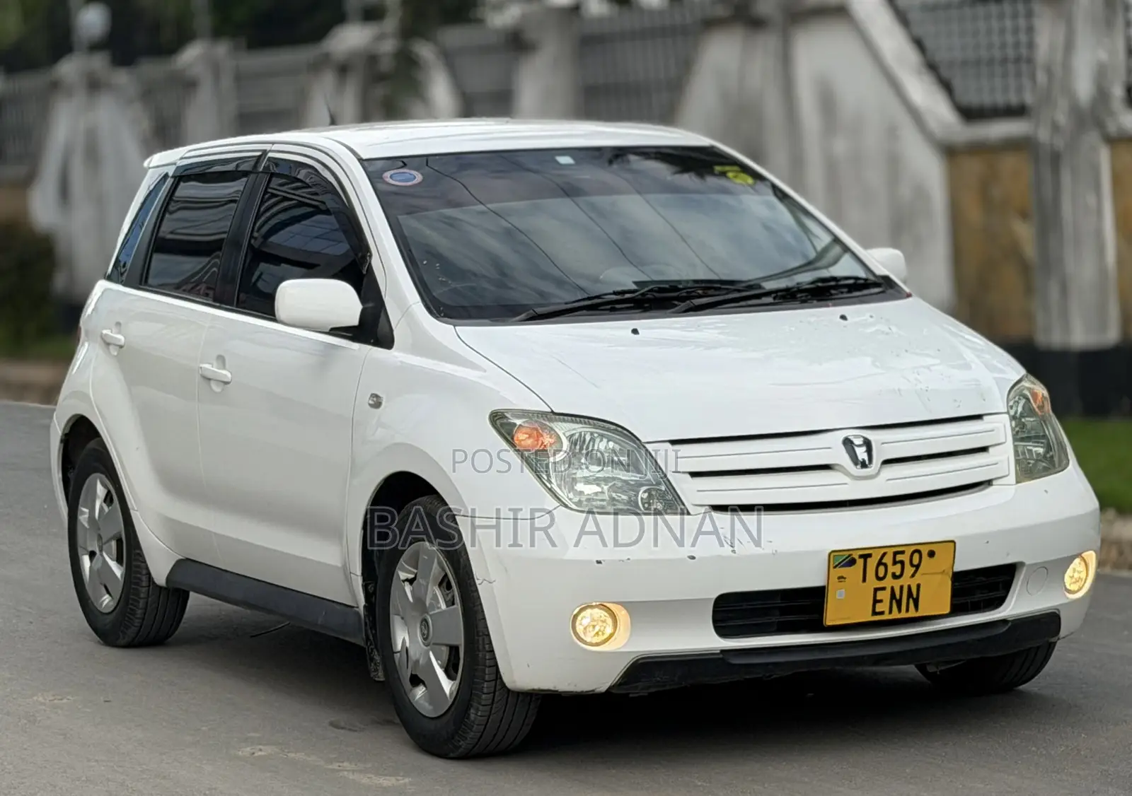 Toyota IST 2004 White