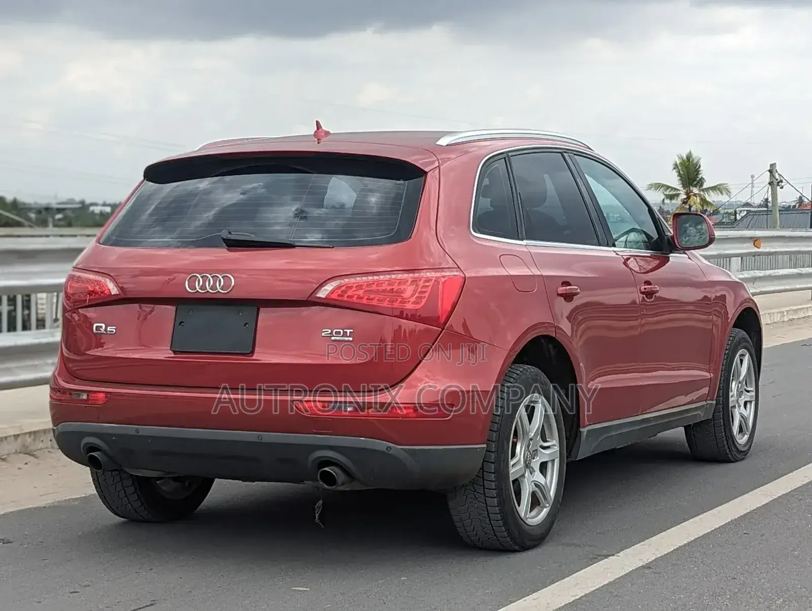 Audi Q5 2.0 TDi Quattro 2009 Maroon