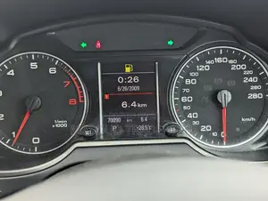 Audi Q5 2.0 TDi Quattro 2009 Maroon