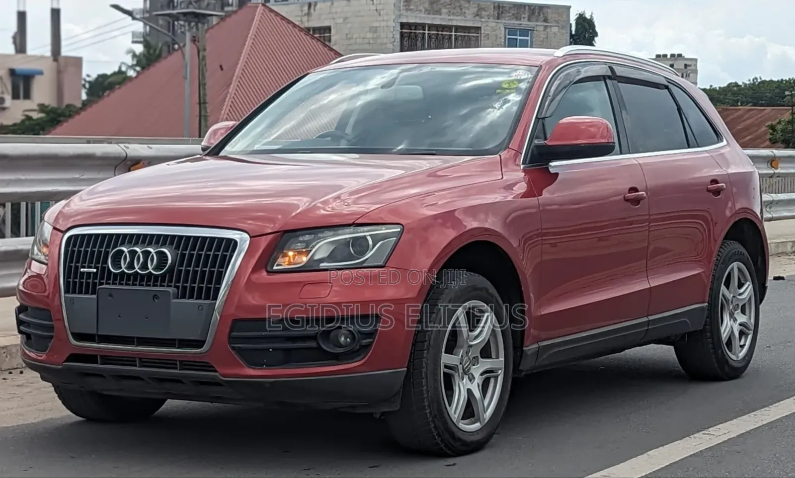 Audi Q5 2009 Red