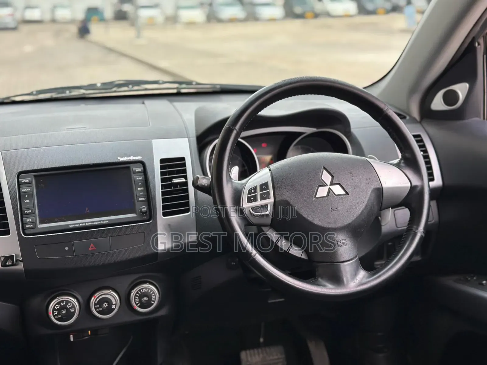 Mitsubishi Outlander 2009 White