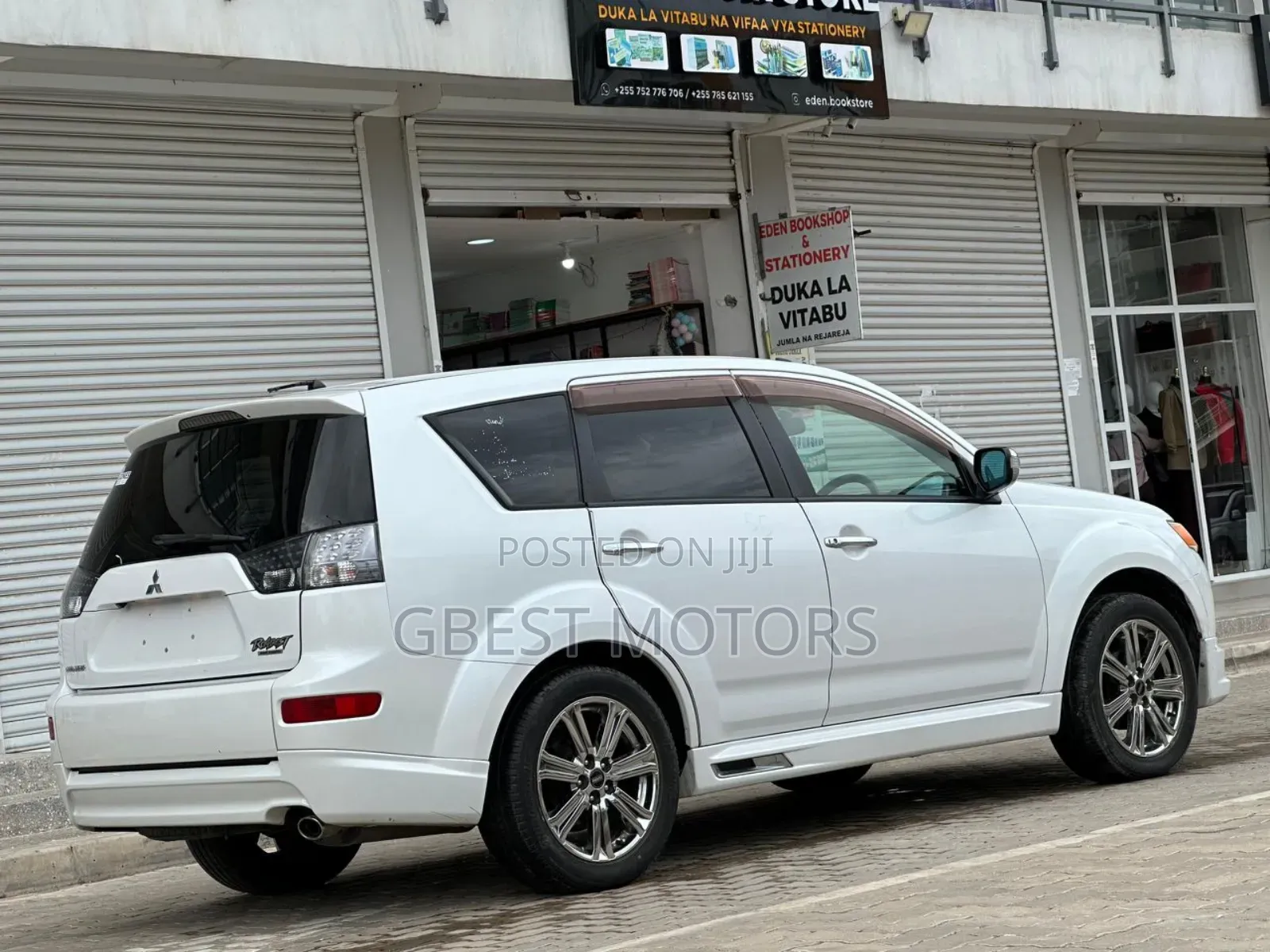 Mitsubishi Outlander 2009 White