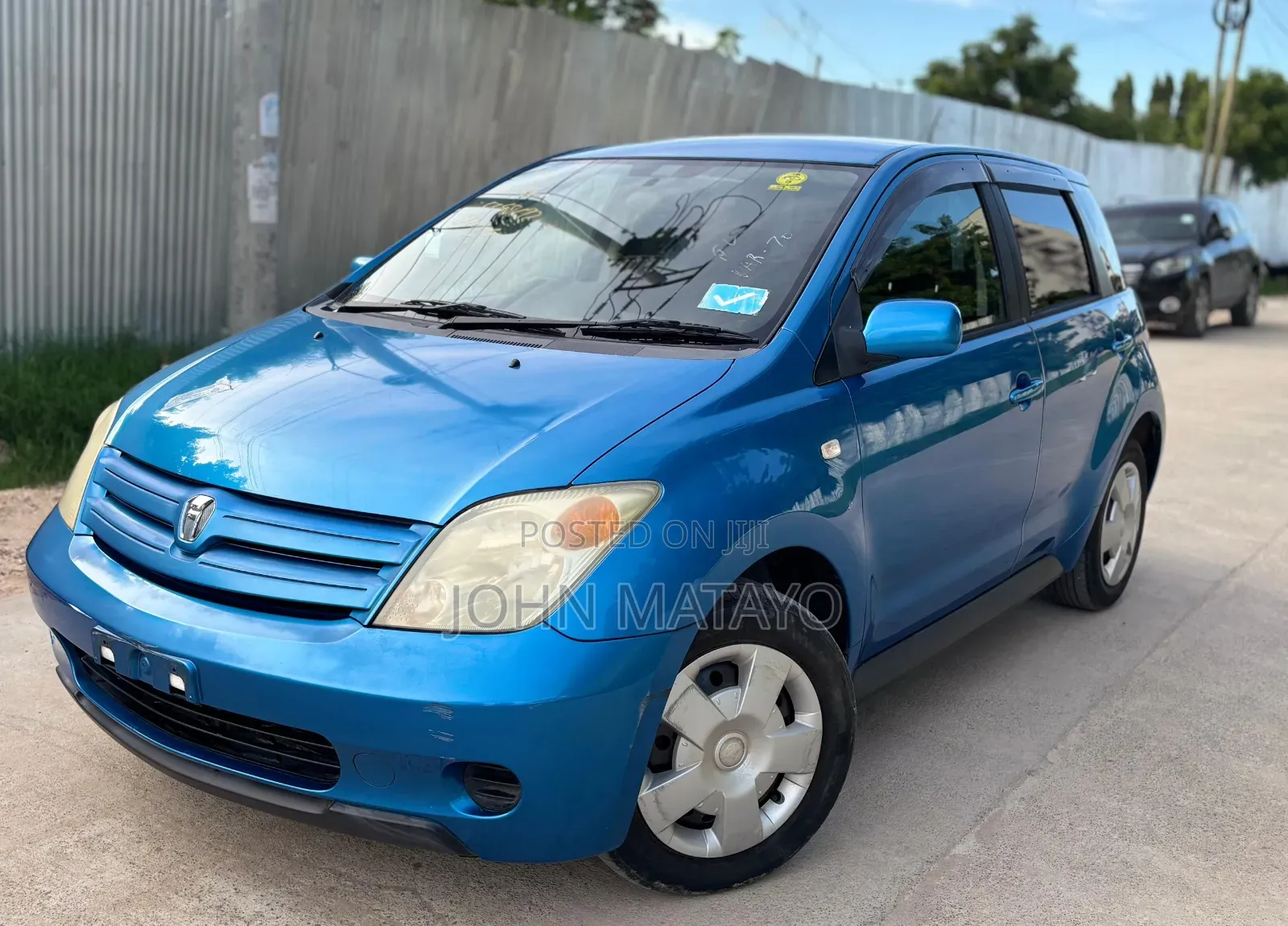 Toyota IST 2002 Blue