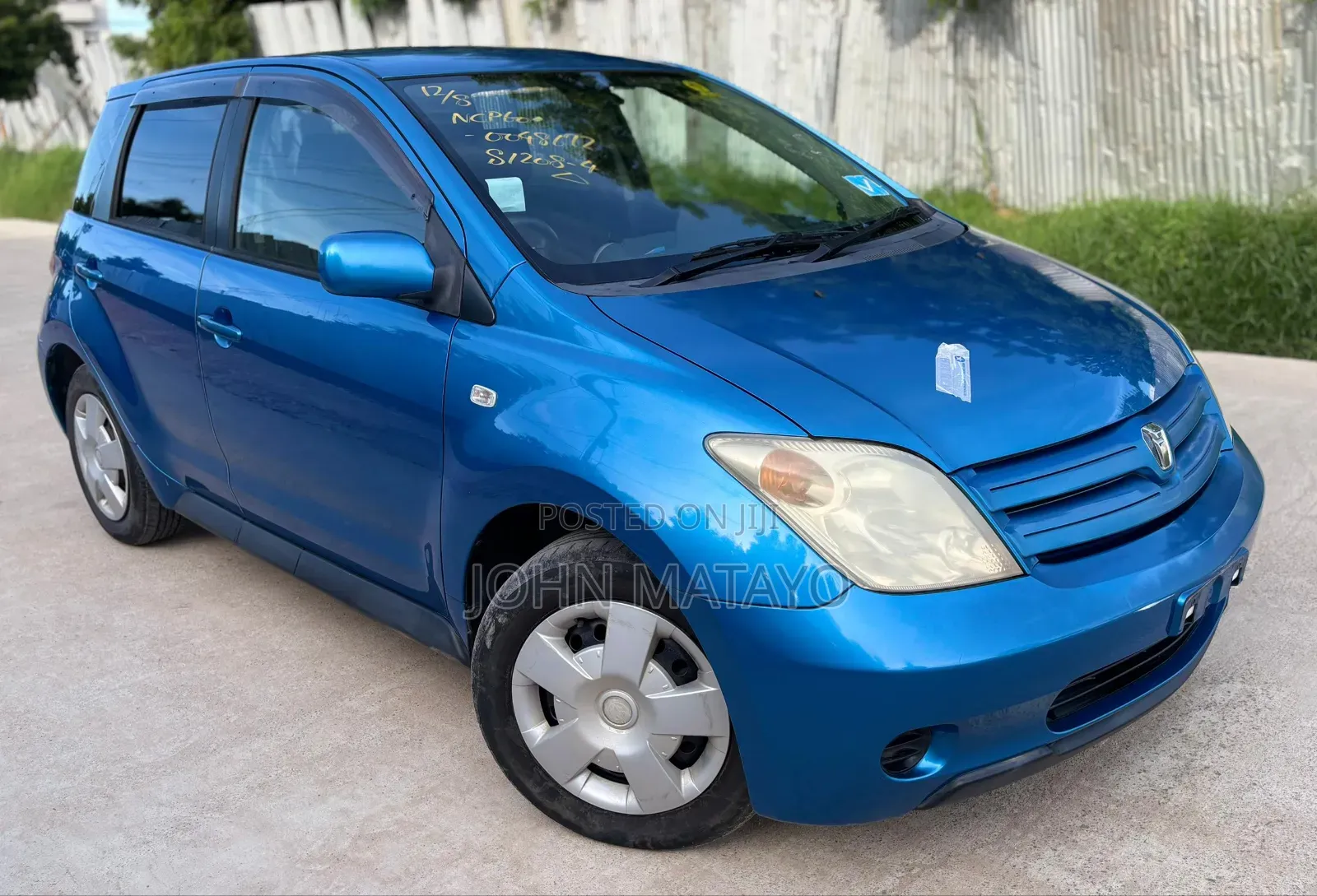 Toyota IST 2002 Blue