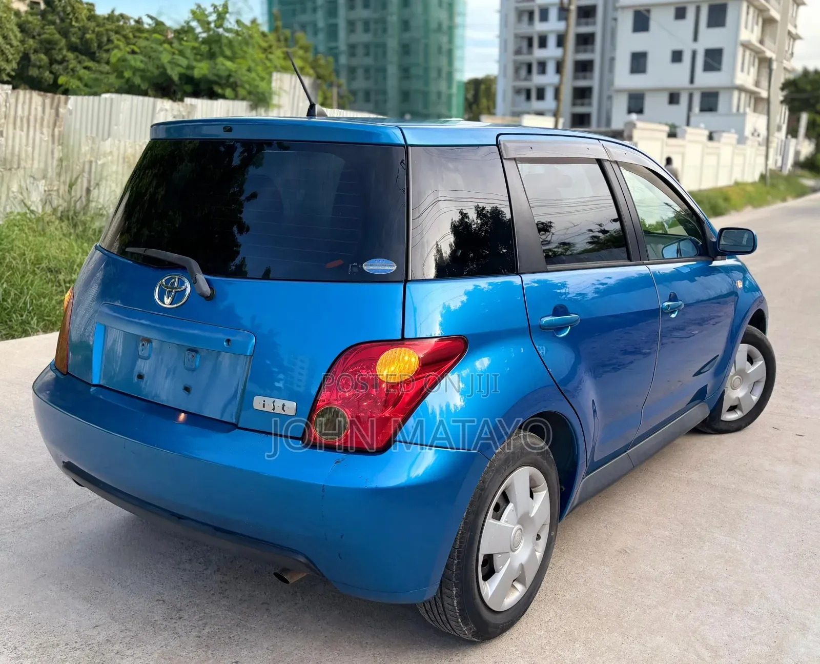 Toyota IST 2002 Blue