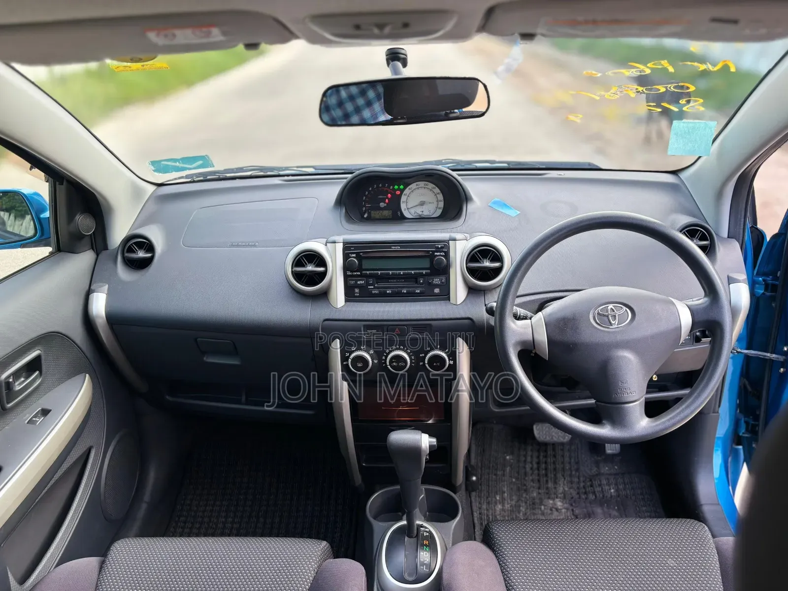 Toyota IST 2002 Blue