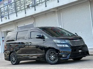 Toyota Vellfire 2011 Black