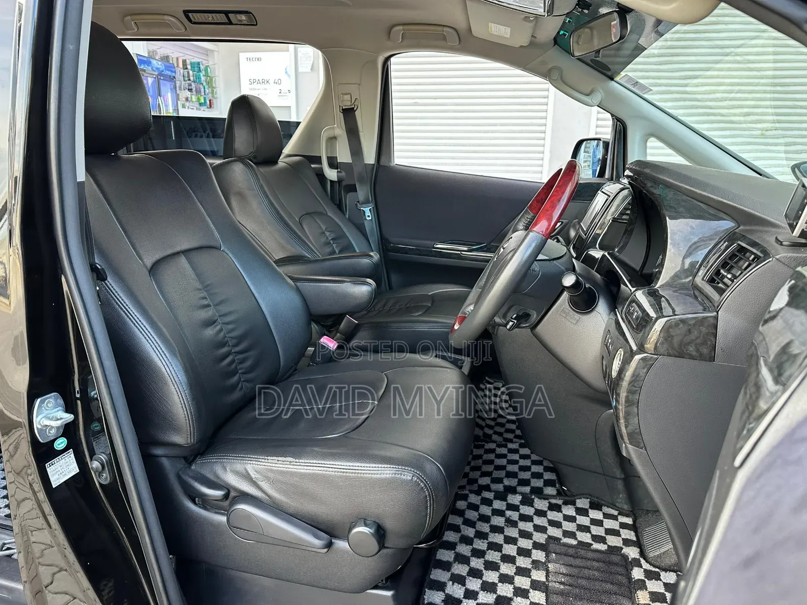 Toyota Vellfire 2011 Black