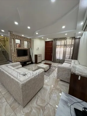 Furnished 3bdrm Villa in Ada Estate for rent