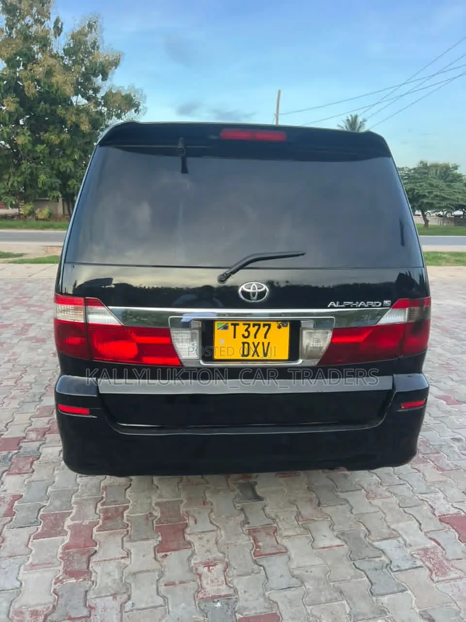 Toyota Alphard 2006 Black