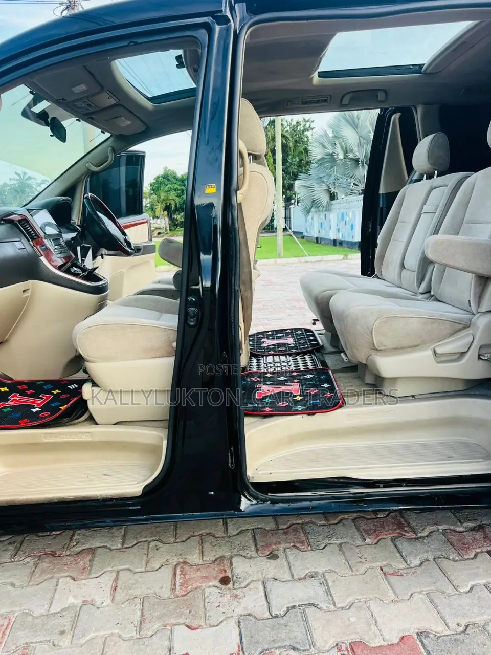 Toyota Alphard 2006 Black