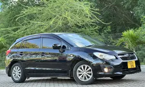 Subaru Impreza 2.0i Limited PZEV 4dr Hatchback AWD (2.0L 4cyl CVT) 2014