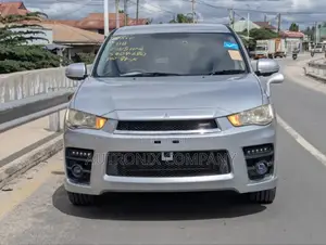 Mitsubishi Outlander Sport ES 2011 Silver