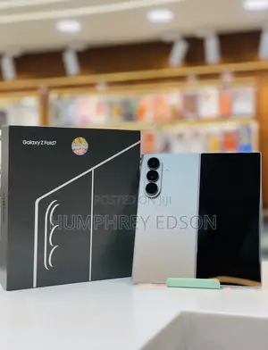 New Samsung Galaxy Z Fold7 256 GB Silver