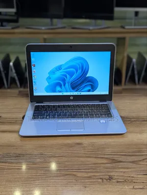 Laptop HP EliteBook 820 G3 8GB Intel Core i5 SSD 256GB