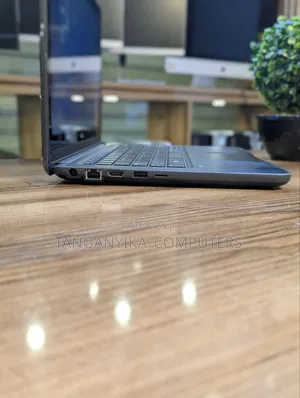 Laptop Dell Latitude 3380 8GB Intel Core i5 SSD 256GB