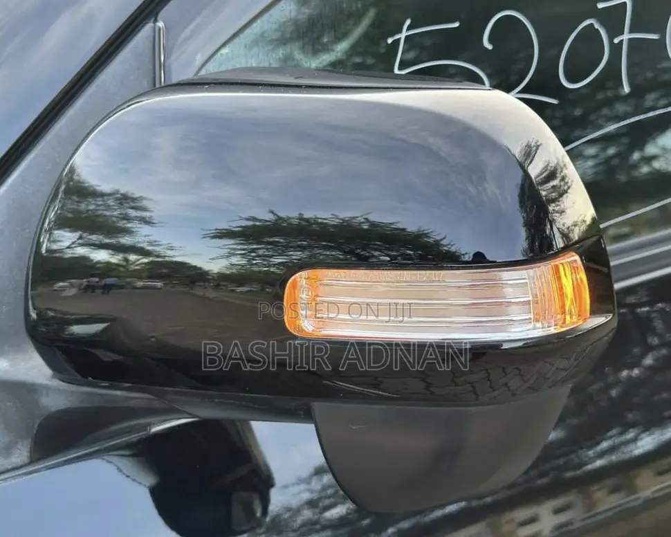 Toyota Vanguard 2011 Black