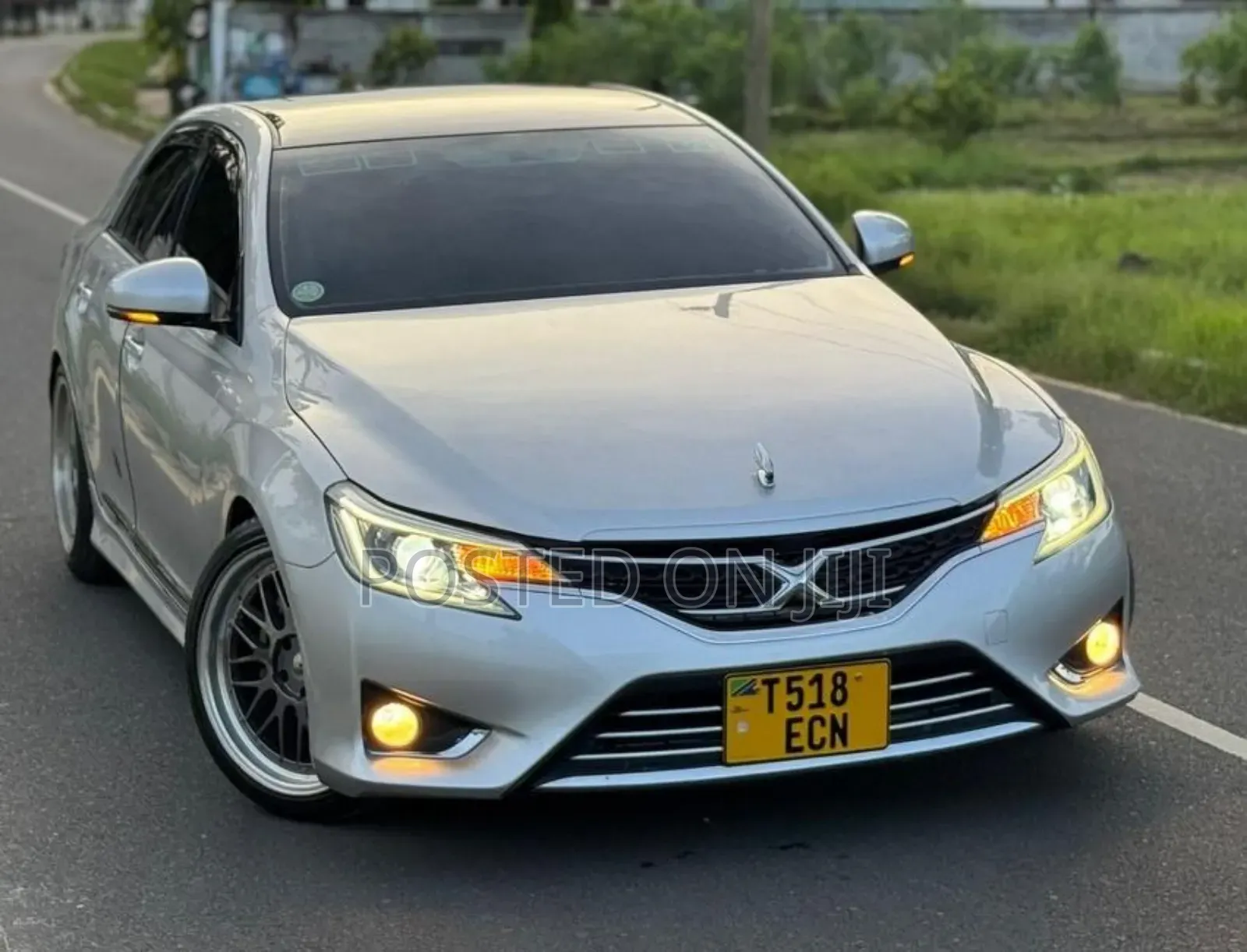 Toyota Mark X 2011 Gray