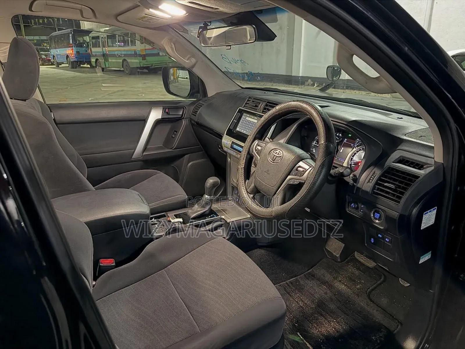 Toyota Land Cruiser Prado 2.8 2020 Black