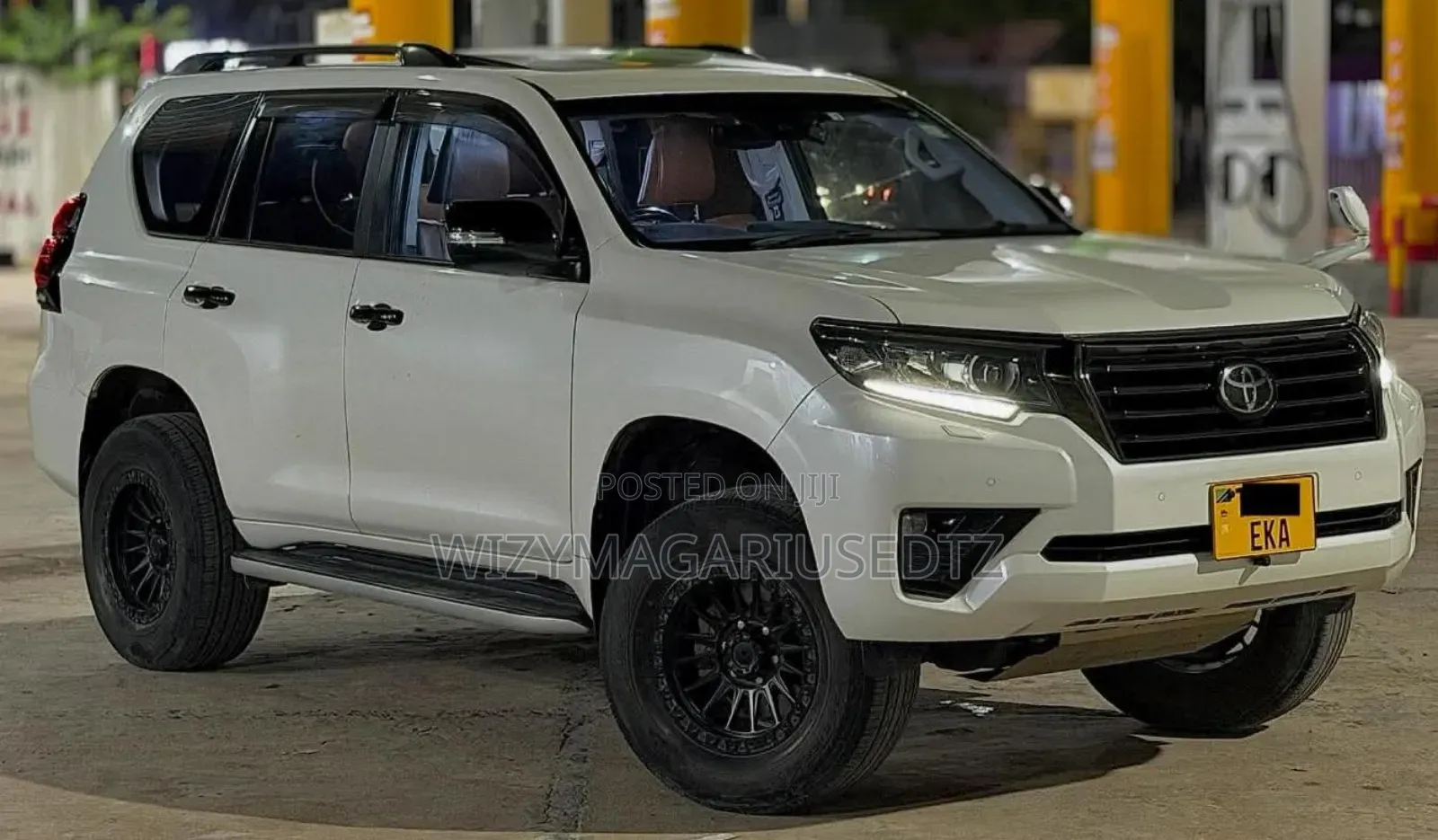 Toyota Land Cruiser Prado 2020 White