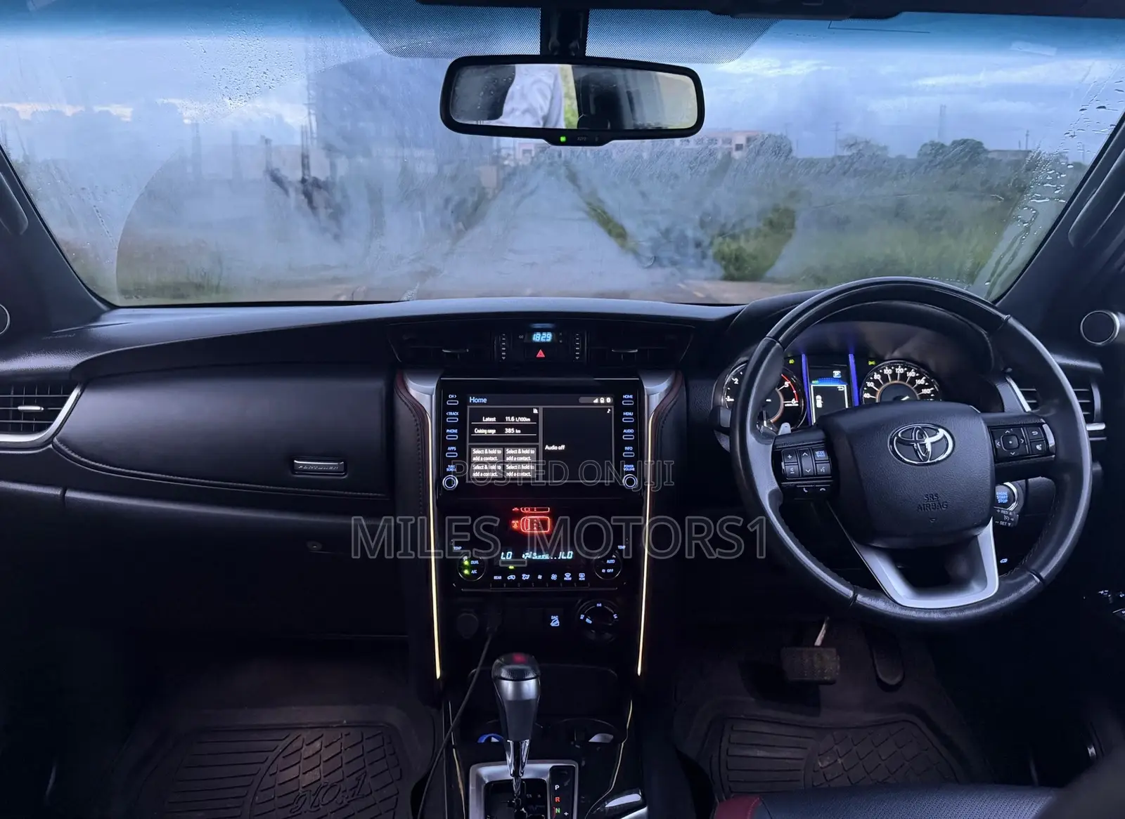 Toyota Fortuner 2025 White