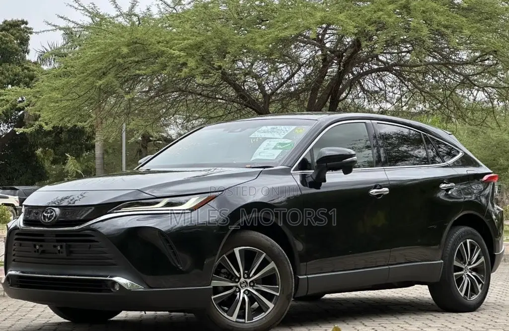Toyota Harrier 2020 Black