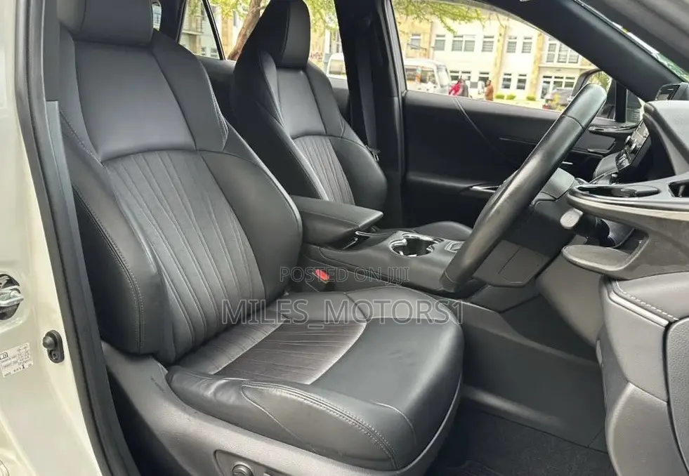 Toyota Harrier 2020 White